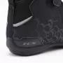 Zapatilla de moto certificada: protección y comodidad perfecta.