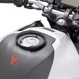 Kit adaptador metálico Givi bolsas depósito Tanlock para Yamaha MT-03 321 (2020-)