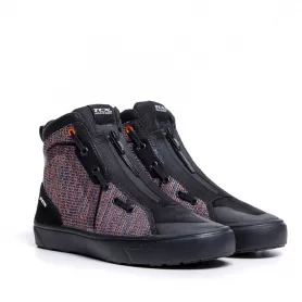 Moto Shoes TCX Ikasu Air Orange / Blue / Black