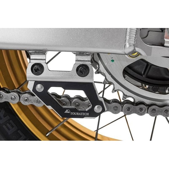 Chain protection fin on Honda CRF 1100L Africa Twin and Adventure Sports