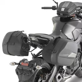 Soporte alforjas laterales ST601 para Yamaha MT-09 (17-20) de GIVI