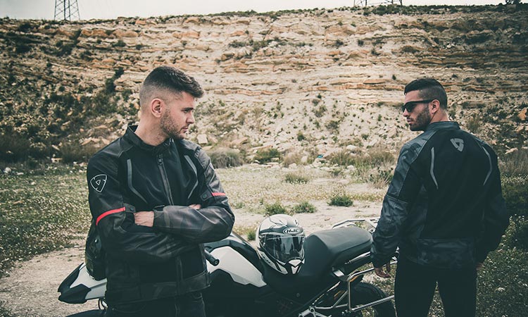 Cuál la mejor chaqueta de moto de verano?: La comparativa definitiva - Tienda Blog