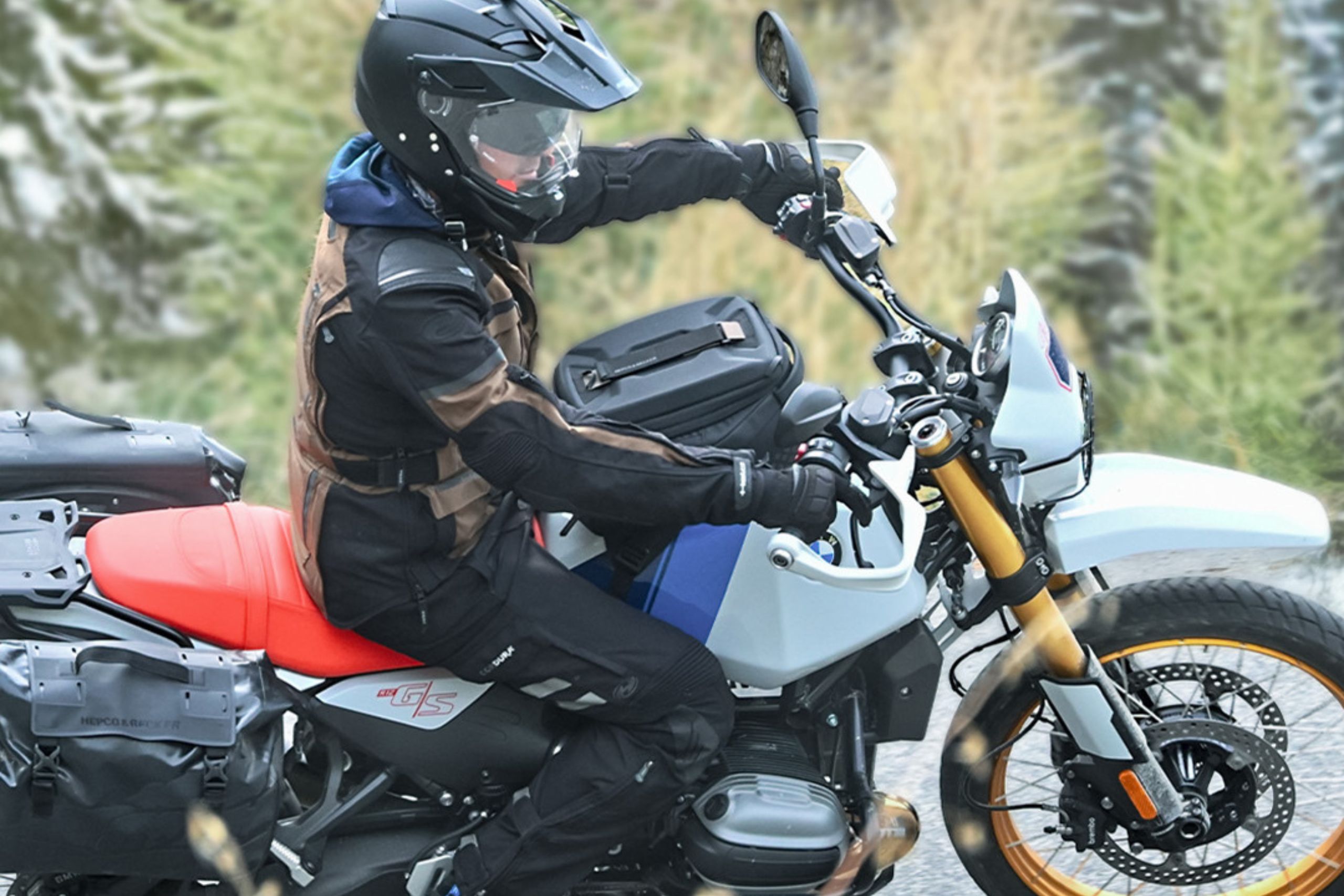 BMW R 12 y R 12 G/S: Accesorios para viajar con Hepco & Becker